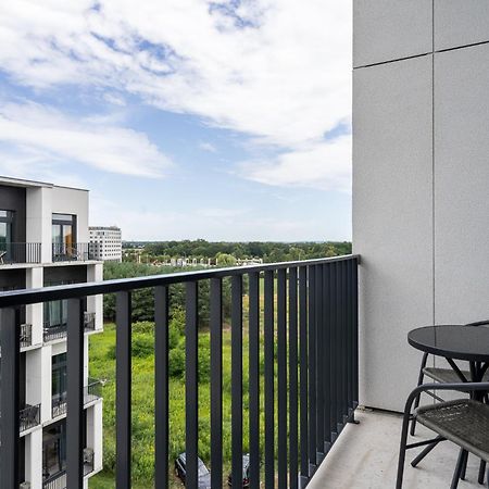 Rentplanet - Apartamenty Zarembowicza Wrocław Exterior foto