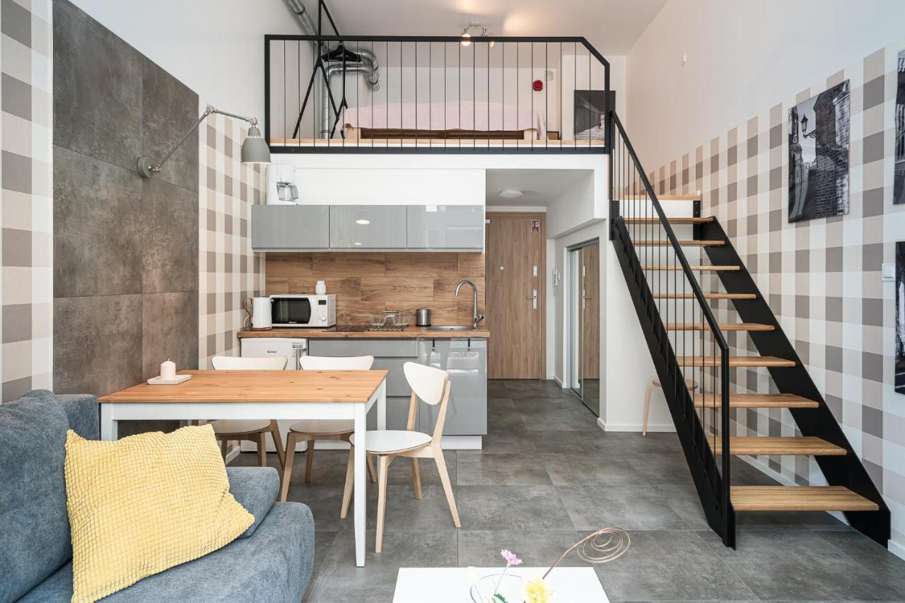 Rentplanet - Apartamenty Zarembowicza Wrocław Exterior foto